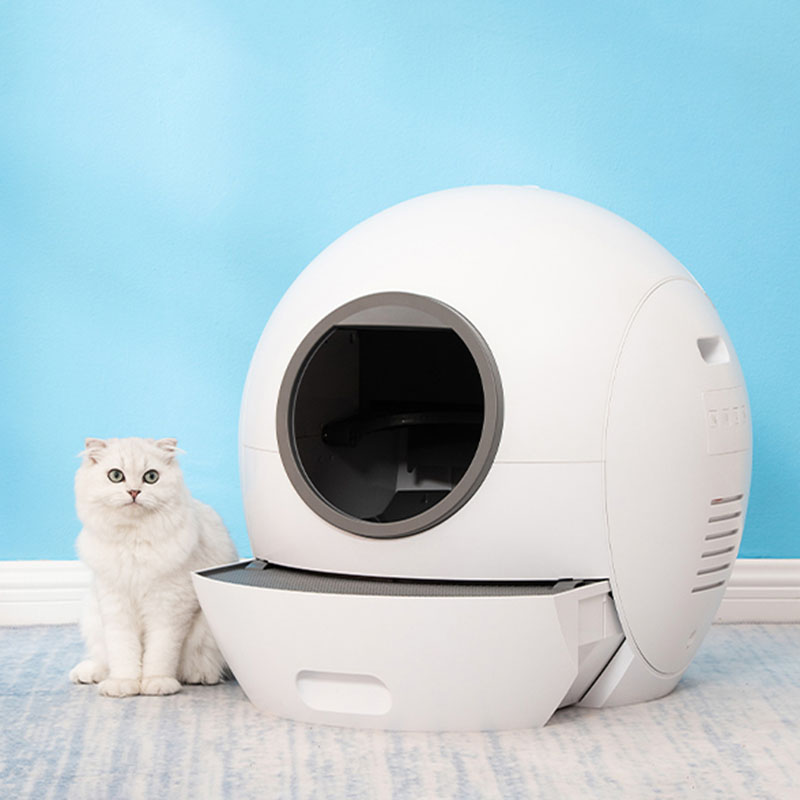 Cute Cat Litter Box Automatic Robot Cover Plastic Hidden Cat Litter Tray Toilet Low Entry Round Arenero Gato Pet Products